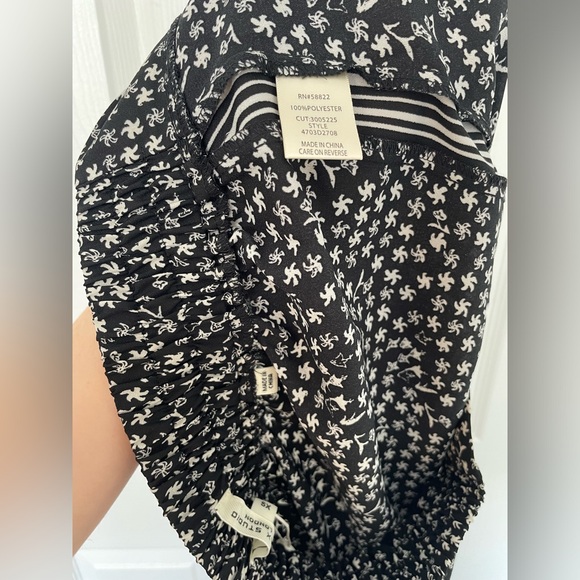 Max Studio pants (XS) - Picture 8 of 8